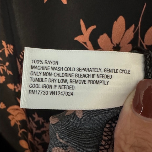 NWT A New Day Maxi Dress Womens XL Floral Black/Brown puff sleeve Mermaid Deep V - Picture 13 of 14